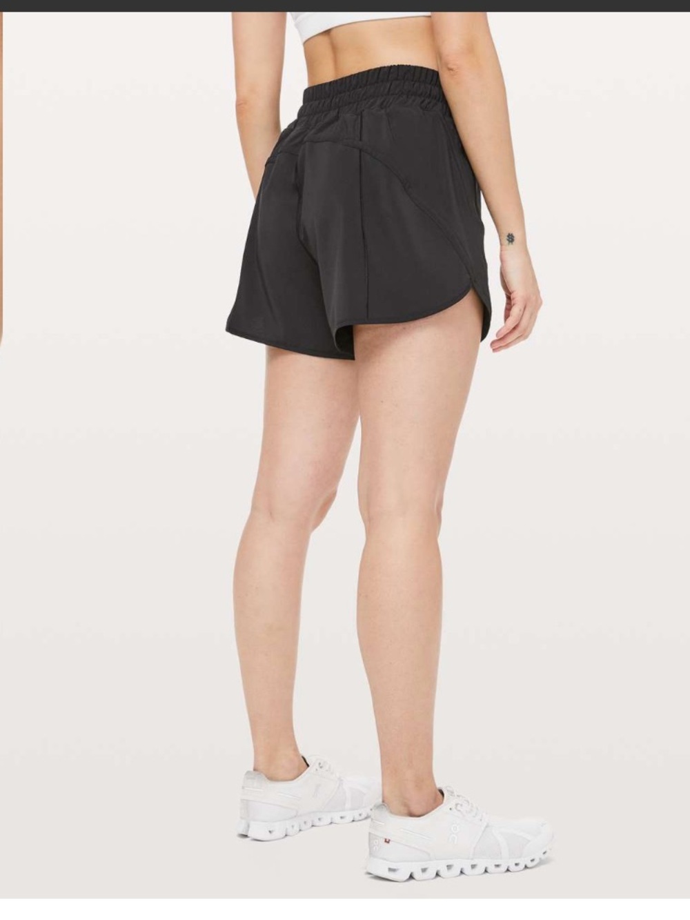NWOT Lululemon Track That Mid-Rise Lined Short 5” Black